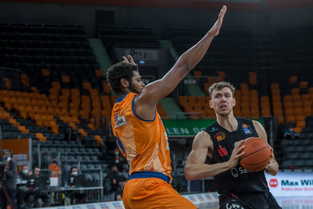 从阿拉木图 从阿拉木图