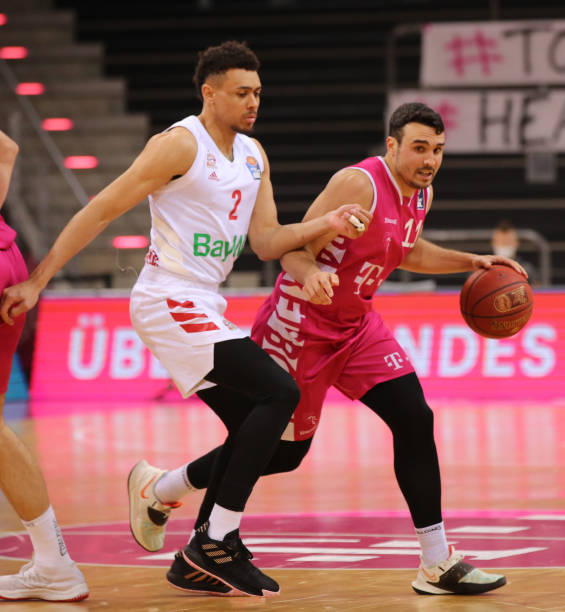 部引入穆里 部引入穆里