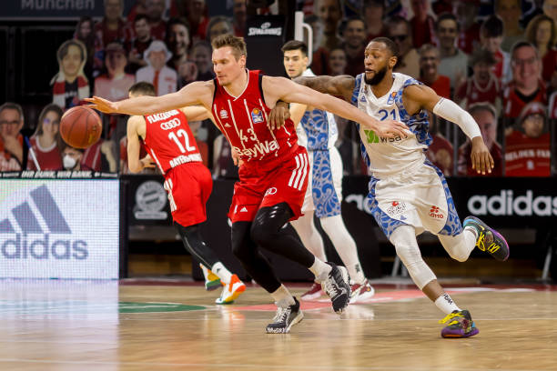 中与传统强 中与传统强